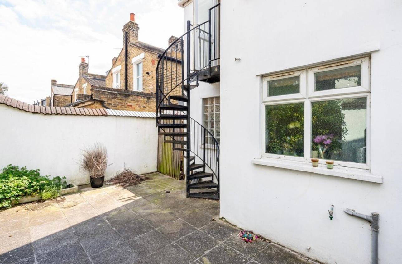 Lovely 3-Bed 20 Minutes To Central Londra Exterior foto